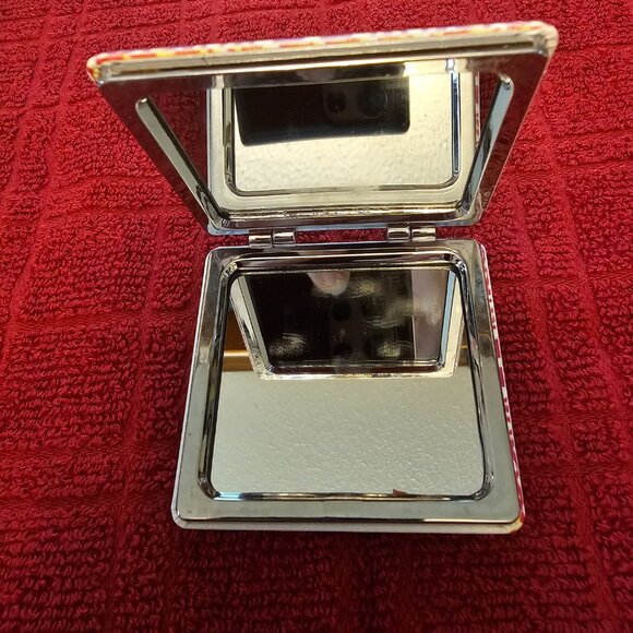 Diamond Painting Mirror Compact - Picture 4 of 6